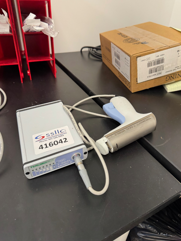 Image of TerumoBCT T-Seal Mobile Tube Sealer